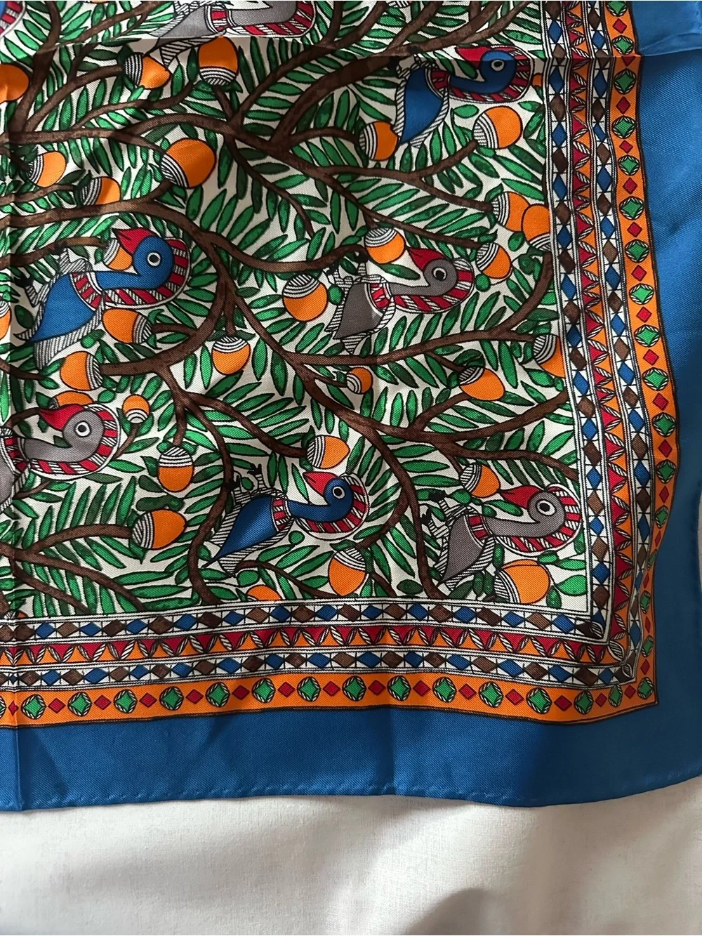 Tory Burch Something Wild 100% Silk Scarf 34x34